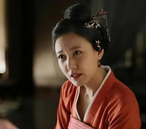 她被苏有朋苦追三年,却连连拒绝和普通人隐婚生子,如今后悔了吗