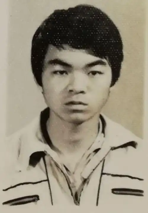 前81班,后80班黑白一寸相片集