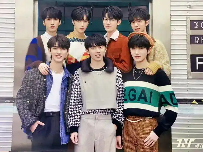 这不就是四世同堂嘛,tfboys是祖师爷啊|tfboys|易烊千玺|王俊凯|王源