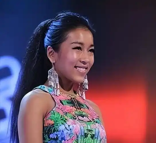 隽逸:卖惨炫富当小三,立了10年的"淳朴"人设,终于崩塌了_刘石_李荣浩