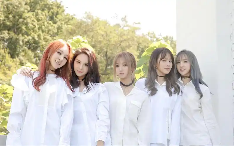 内地偶像女团blingboom首支单曲《i need yuh》mv幕后花絮大放送