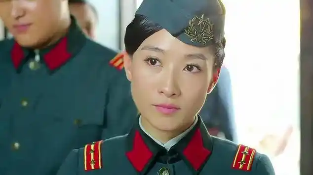 冯曼娜最清楚蓝胭脂的喜好,理发店里的胭脂危险了_网易视频