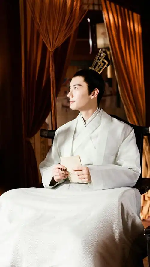 烈火如歌 玉自寒 刘芮麟