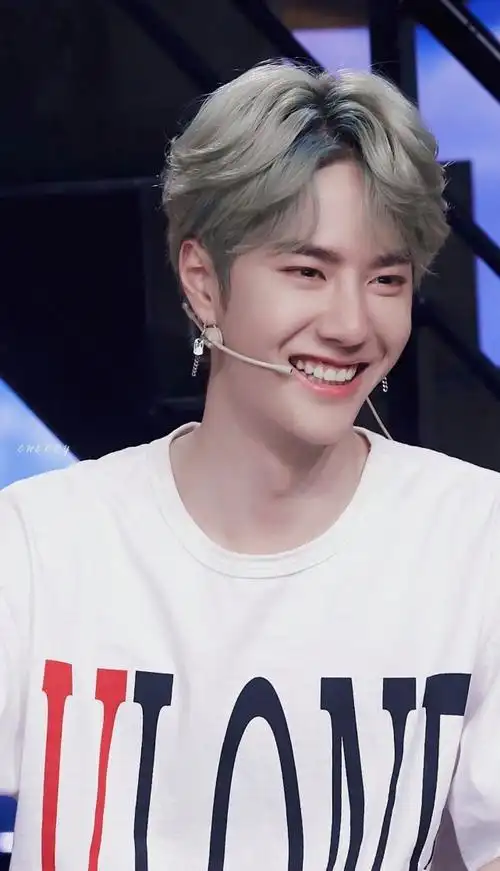 王一博你能同情我吗软萌撒娇好可爱原来酷盖最害怕这个