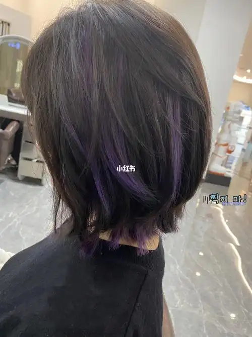 短发低调心机染紫罗兰挑染好高级