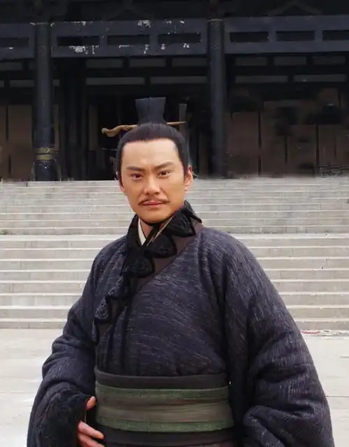 《孔子》涿州热拍 王斑大汗淋漓演贵族(图)