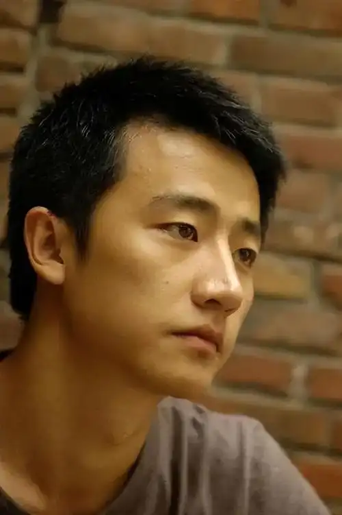 黄轩资料个人资料(从"倒霉"到红透,深扒黄轩成长史)