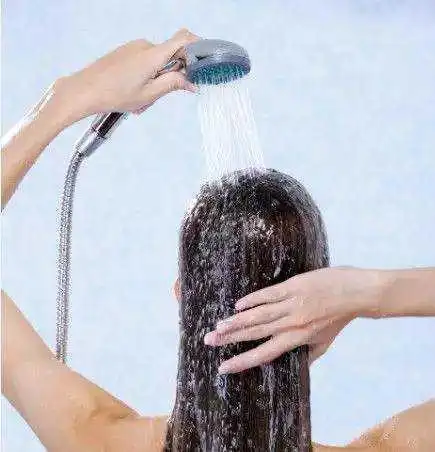 洗头发时总是掉头发应该怎么办?