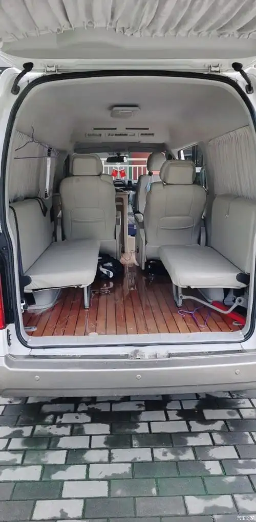 金杯新海狮改装-商务型