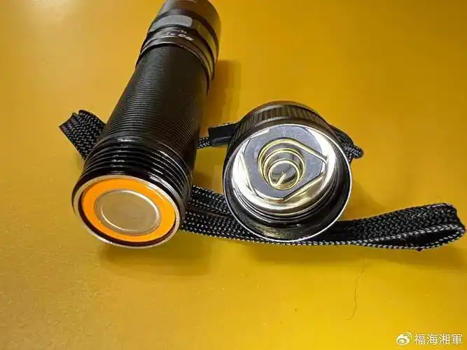 fenix c5强光远射防水磁吸应急手电体验测评|手电|手电筒|强光_新浪