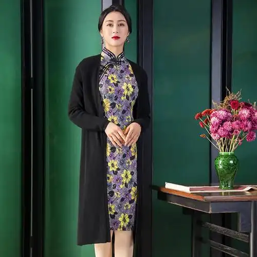 凤禧印花让人一眼就爱上,修身设计显瘦 - 抖音