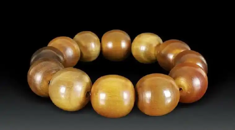 犀牛角手串怎么鉴别真假