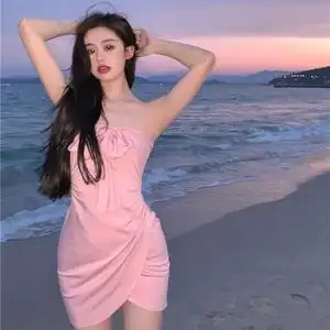 叶迪奥纯欲辣妹粉色挂脖抹胸吊带连衣裙女夏季紧身包臀短裙yyds潮