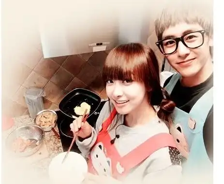 韩媒曝tiffany与尼坤交往 网友:宋茜挺住!【5】