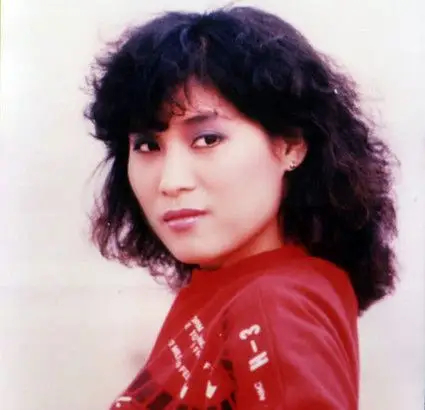 图杨盼盼现照欣赏回顾她与老公的一段悲剧婚姻故事