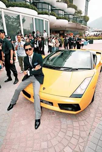 郭富城代言名表翻版关之琳三点诱惑组图