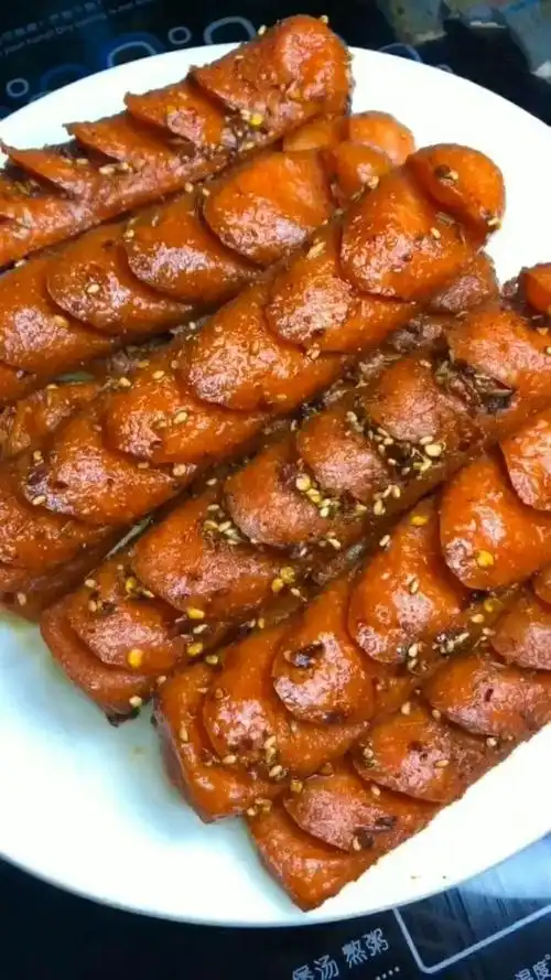 炸香肠,超级好吃的街边小吃