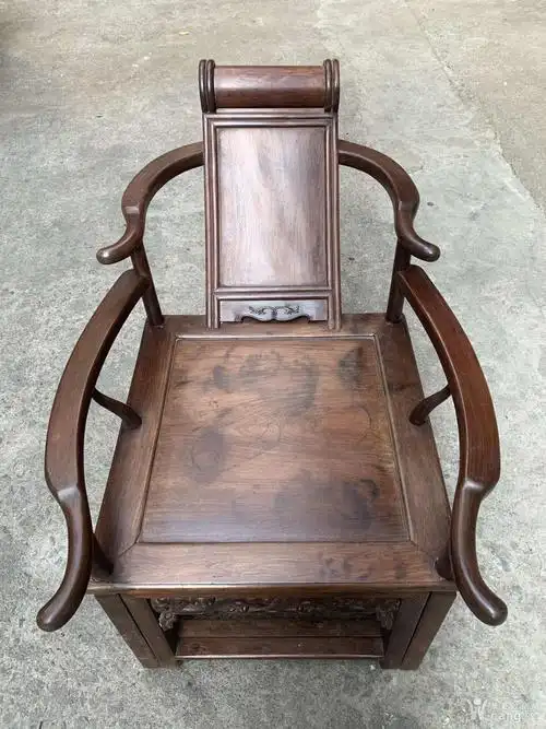 清代老红木酸枝 如意纹文房大躺椅