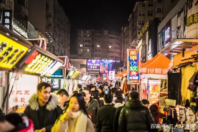 青岛最热闹的小吃街——台东,吃货的天堂