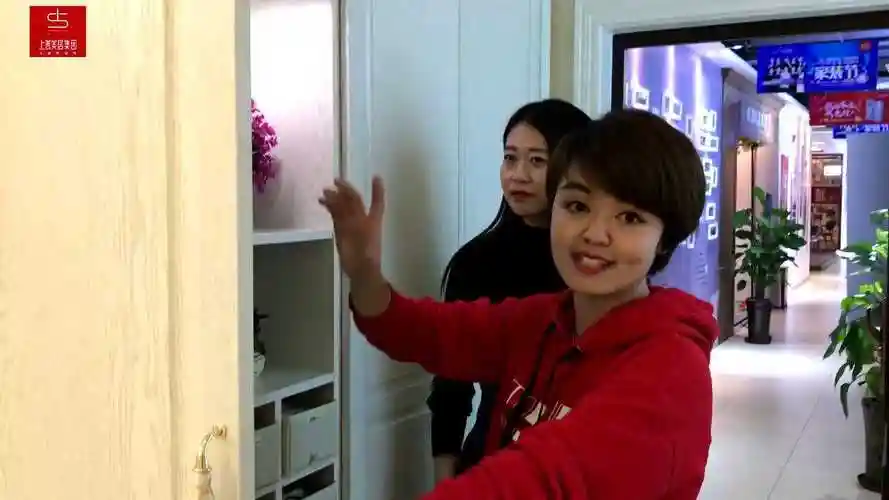 河北音乐广播1024节目主持人兴华来这儿参观了