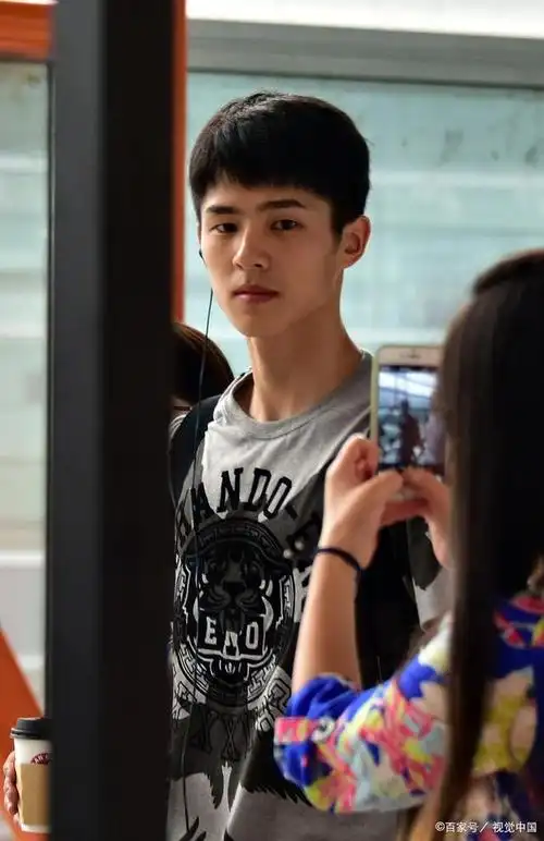 刘亦菲和刘昊然告诉你,什么是顶级骨相的侧颜美