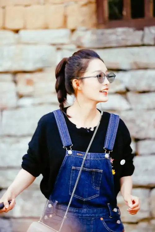 李沁《爸爸去哪儿5 》甜美高清剧照图片