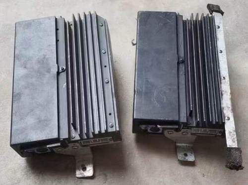 麦景图功放适用斯巴鲁汽车功放原装拆车5路功放4.1声道汽车音响议