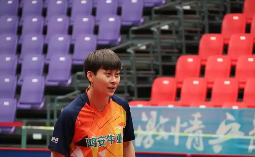 国乒29岁老将负队友无缘决赛 第三局浪费4局点_陈幸_冯亚兰_女单