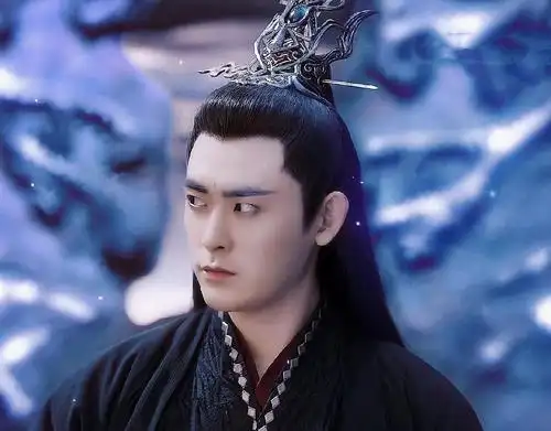 请问剧组是哪里找到的李欣泽来演罗喉计都