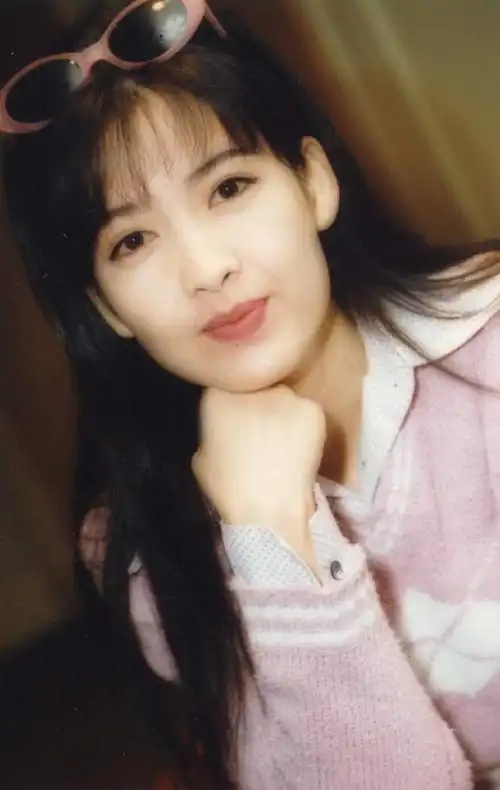 玉女掌门人——周慧敏的青春写真