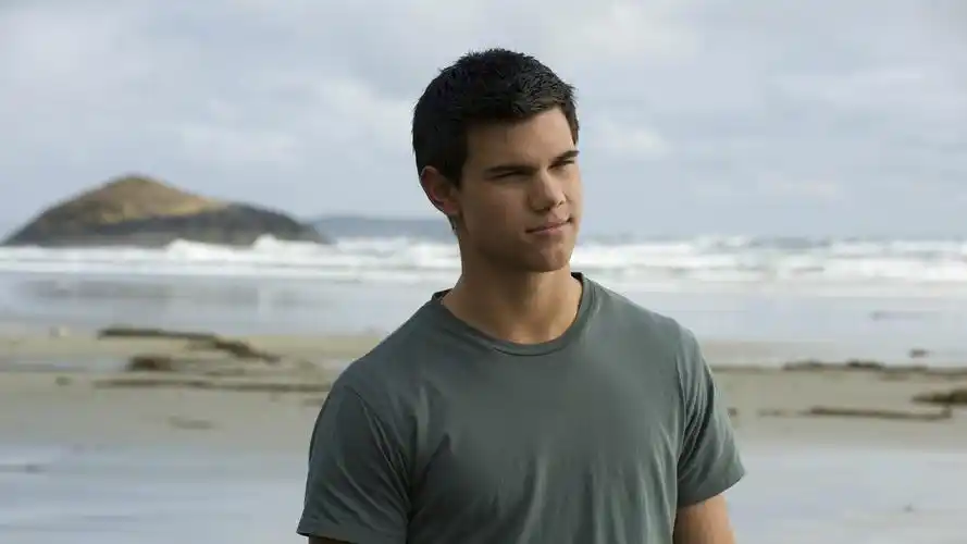 taylor lautner