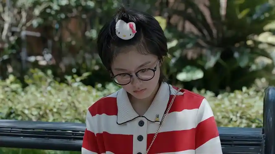 少年派林妙妙被邓小琪孤立只能来找猫咪说心里话了真可爱