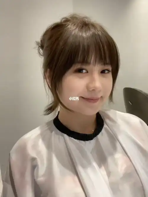 适合所有女生的刘海方脸肉肉脸女生别错过