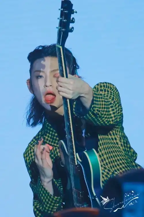 小鬼王琳凯音乐节##小鬼王琳凯福州蓝眼泪音乐节