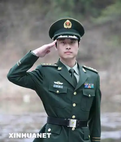 中国武警部队8月起全面换装新装看点多