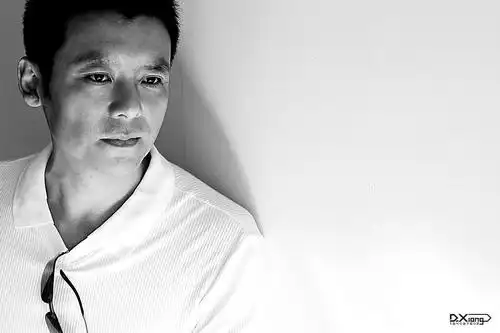 资料图片:演员佟凡精美写真(9)