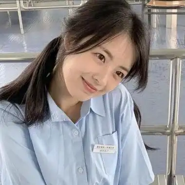 女生qq头像图片2021最火爆