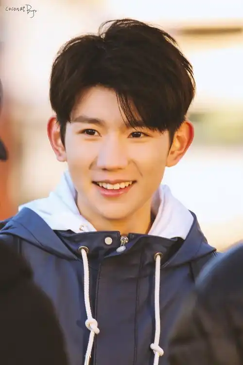 王源180105 冰雪挪威行 cr:coconutboys-堆糖,美好生活研究所