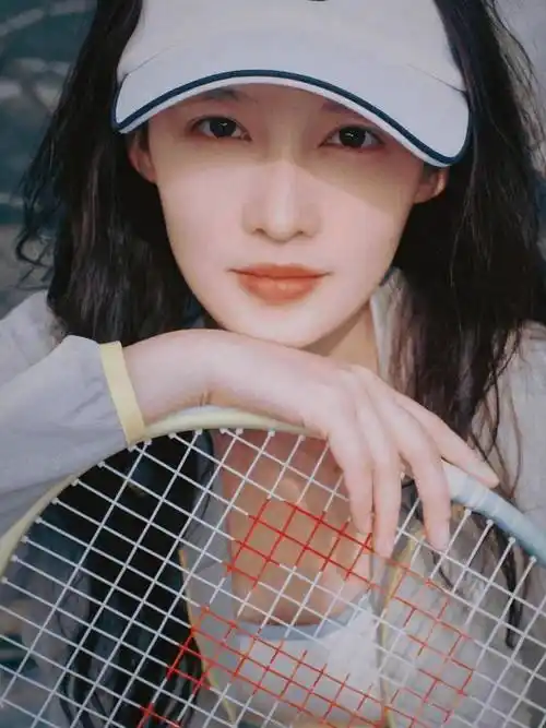 《刑警时刻》:白敬亭,李沁,郭京飞携手,演绎刑侦风云