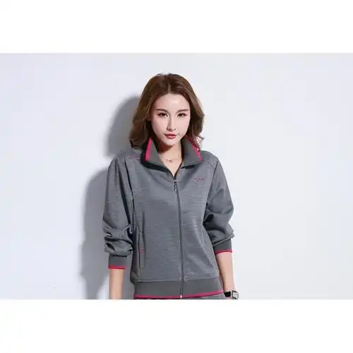 中老年女装运动服