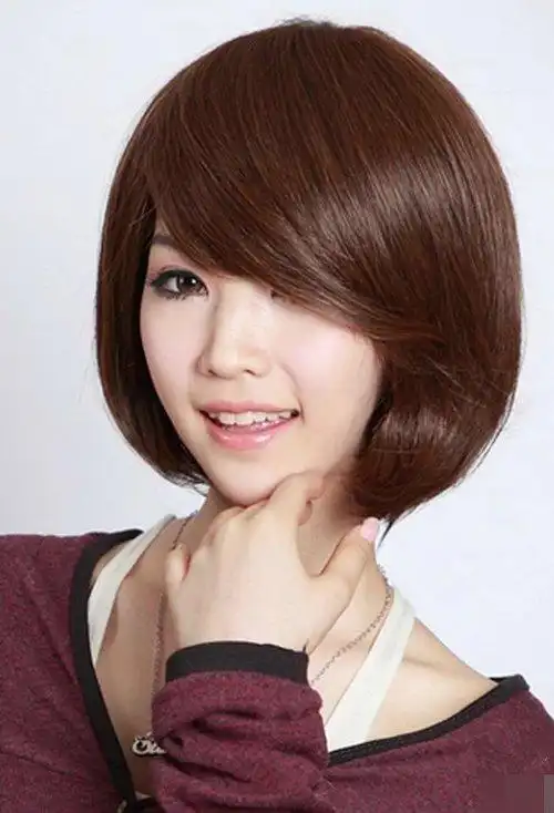 女生剪斜刘海发型好看吗 甜美可人的女生刘海造型