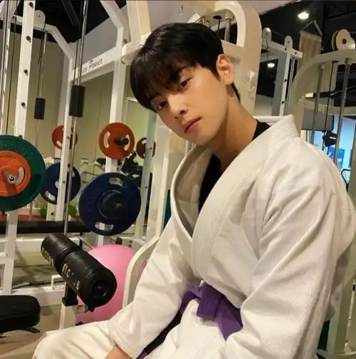 车银优图片分享