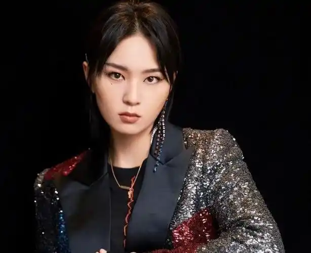 超女周笔畅38岁未婚让父母操心我不会为了结婚而结婚