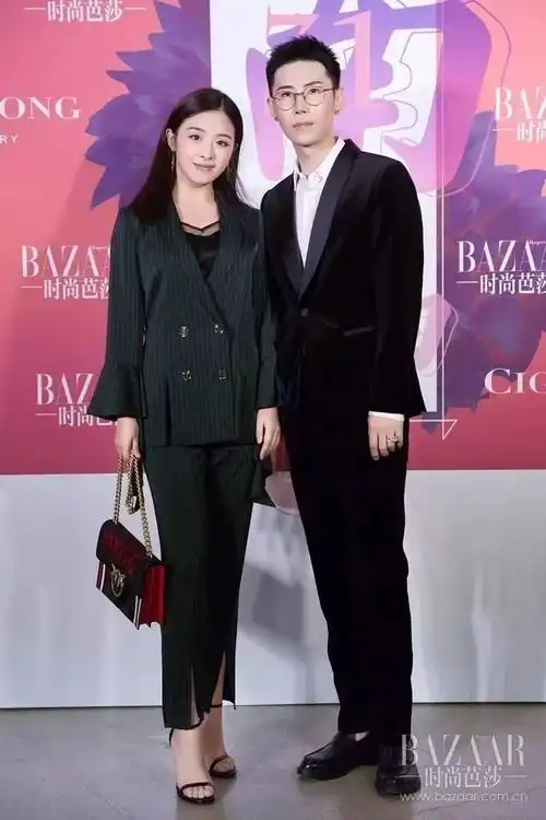 刘芸it girl陈燃宋轶何洁&珠宝设计师龙梓嘉尚雯婕在现场欣赏ciga