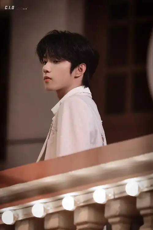 时代少年团-刘耀文last night##刘耀文扑面而来的帅