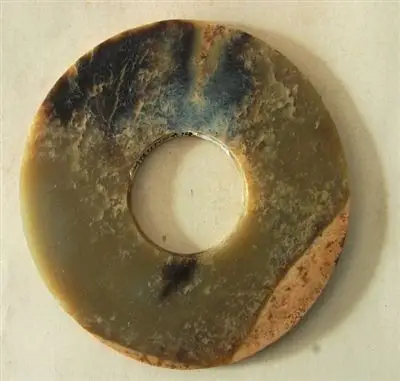 齐家文化青玉璧