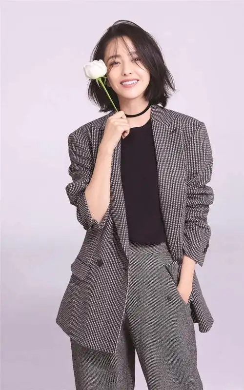 佟丽娅-01—华为杂志锁屏