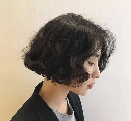 2019年短发就烫"秋冬烫"