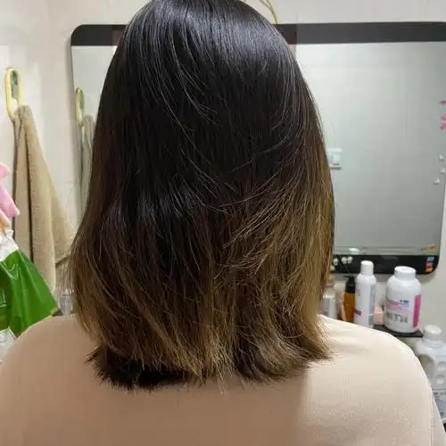 漂一次头发要用三年去治愈