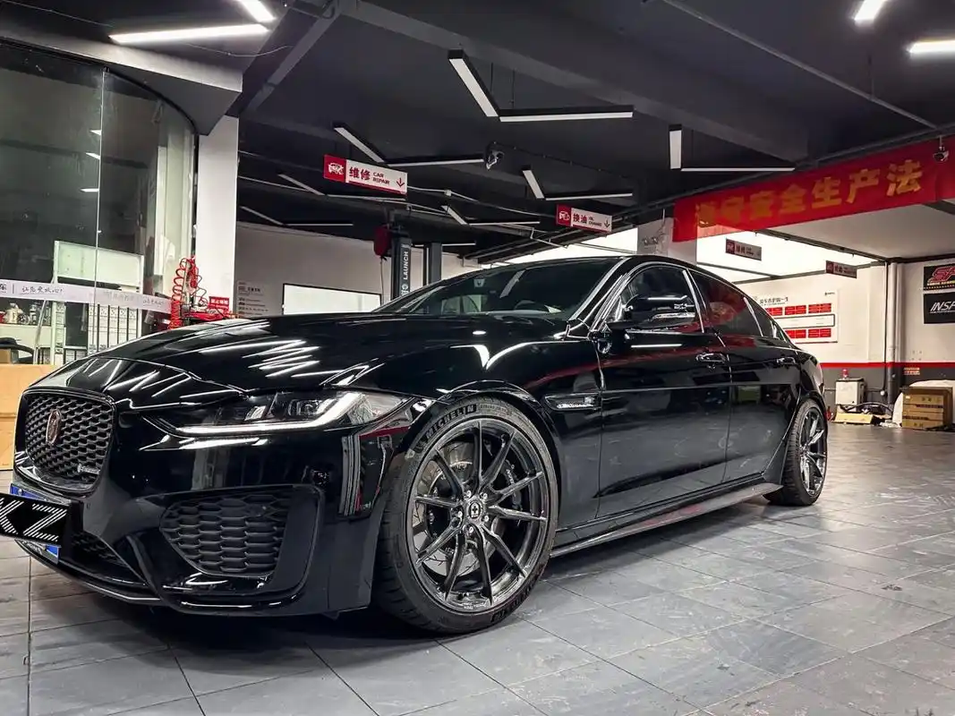 捷豹xel改装案例n 1 ckz加大中冷 19寸定制锻造轮毂 原厂全新博格华纳